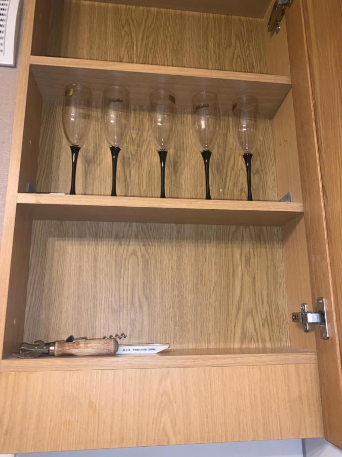 K76 - Very Nice 2-Bedrooms Apartment -2 Big Beds-1 Single Bed Tartu Exterior foto