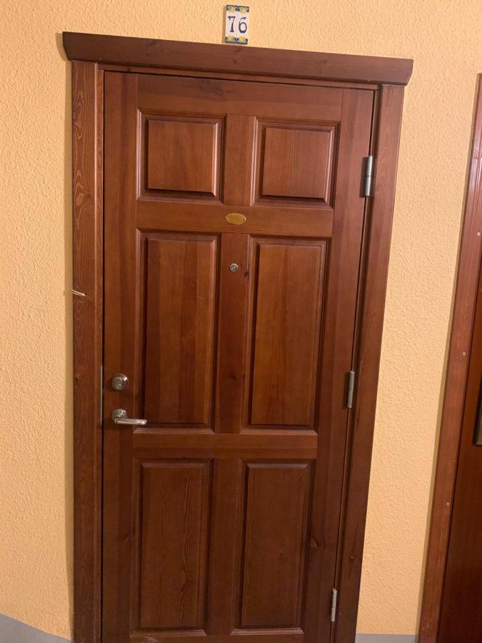 K76 - Very Nice 2-Bedrooms Apartment -2 Big Beds-1 Single Bed Tartu Exterior foto
