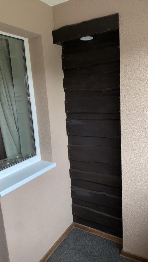 K76 - Very Nice 2-Bedrooms Apartment -2 Big Beds-1 Single Bed Tartu Exterior foto